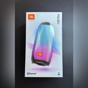 JBL Pulse 4 Bluetooth Speakers